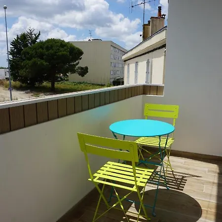 Appart Chic & Moderne Avec Balcon La Roche-sur-Yon Exterior foto
