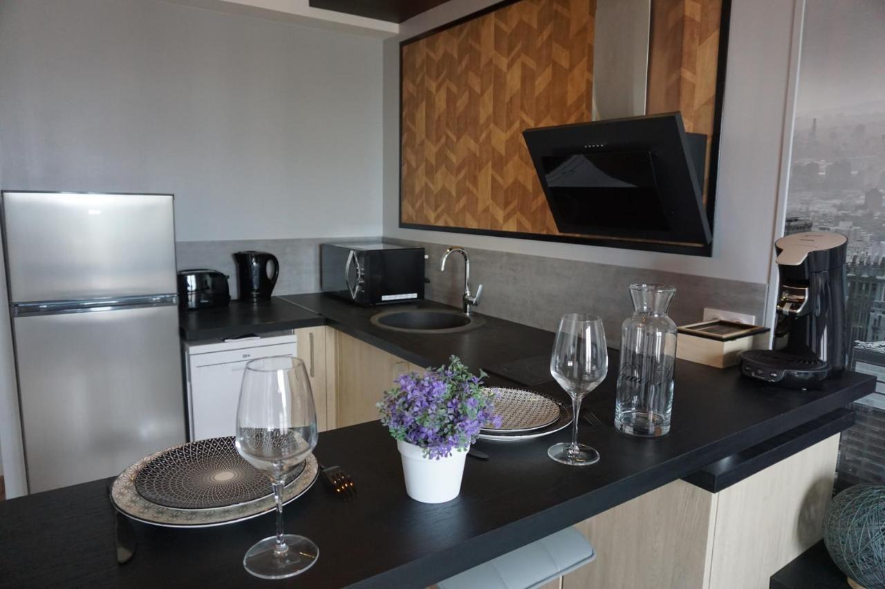 Chic & Moderne Avec Balcon Apartment *
