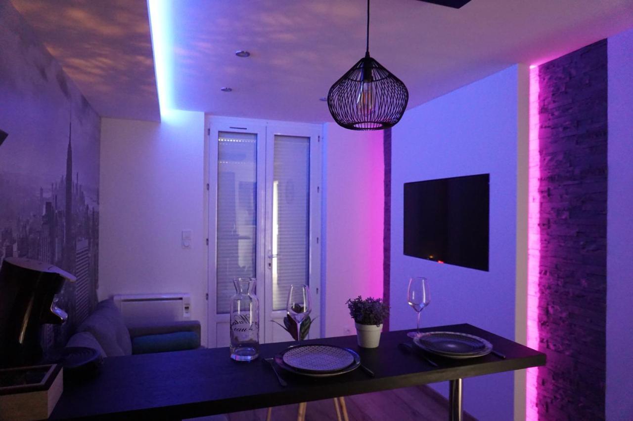 Chic & Moderne Avec Balcon Apartment *